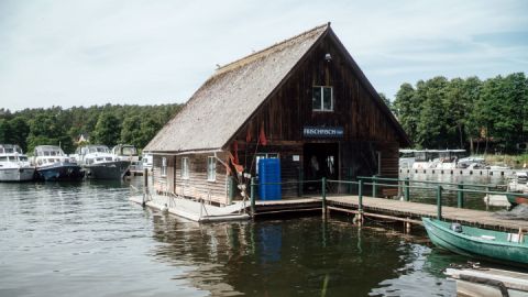 Fischerhof Eldenburg bei den Müritzfischern