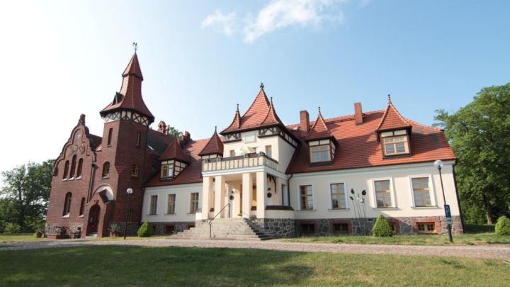 Schloss Peckatel
